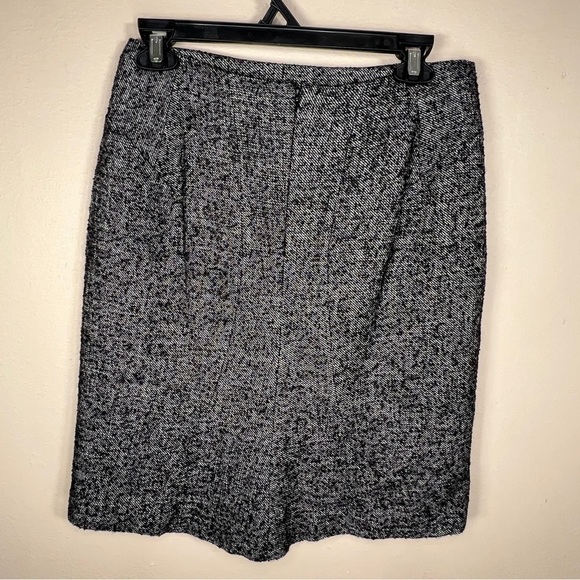 SIZE 6 PETITE ANN TAYLOR WOOL SKIRT BLACK GREY LINED ZIP CLOSURE CLASSIC - Picture 5 of 10